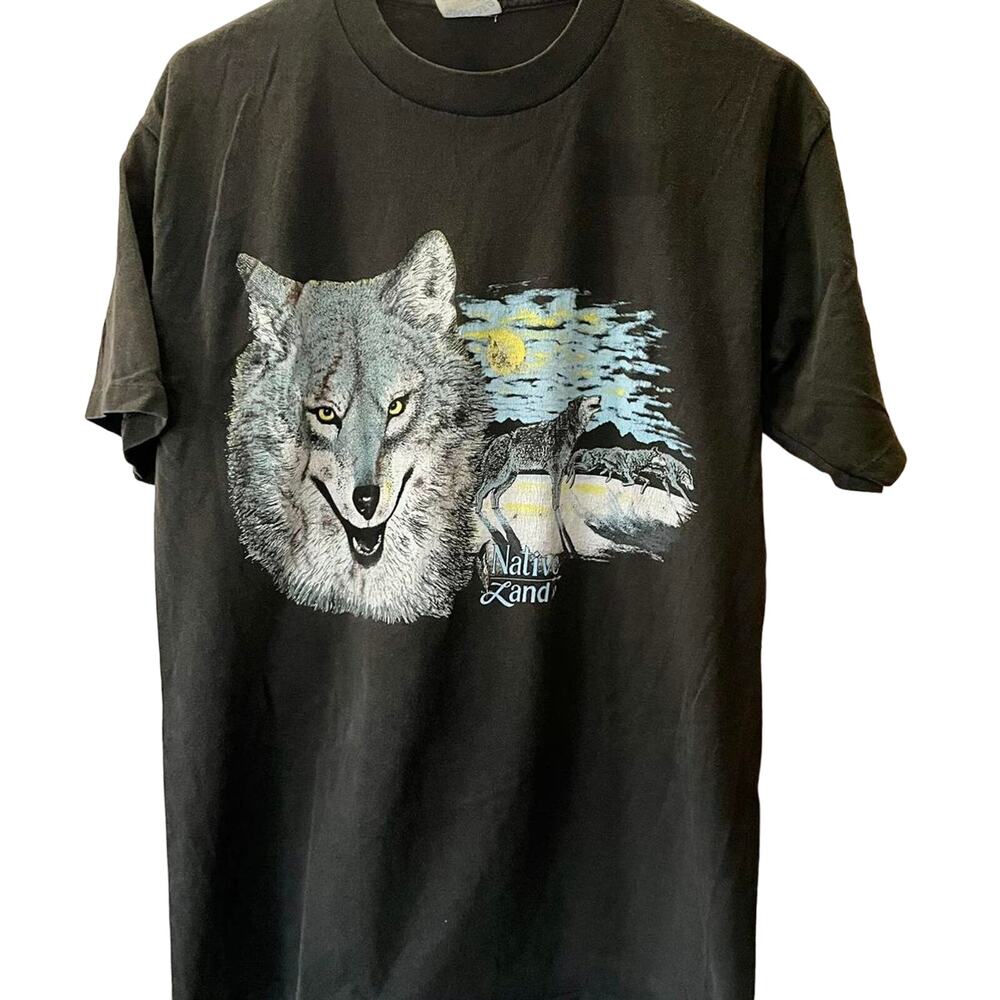Vintage 90s Native Land Wolf Nature Single Stitch Shirt Adult Medium